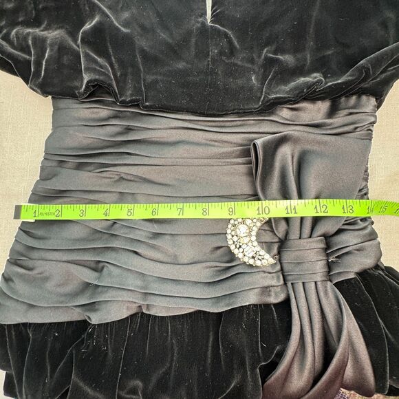 VTG 80s A.J. Bari Dress  Silk, Rayon, Velvet, Cinch Waist, Rhinestone Bow, SZ 6 - Picture 6 of 9